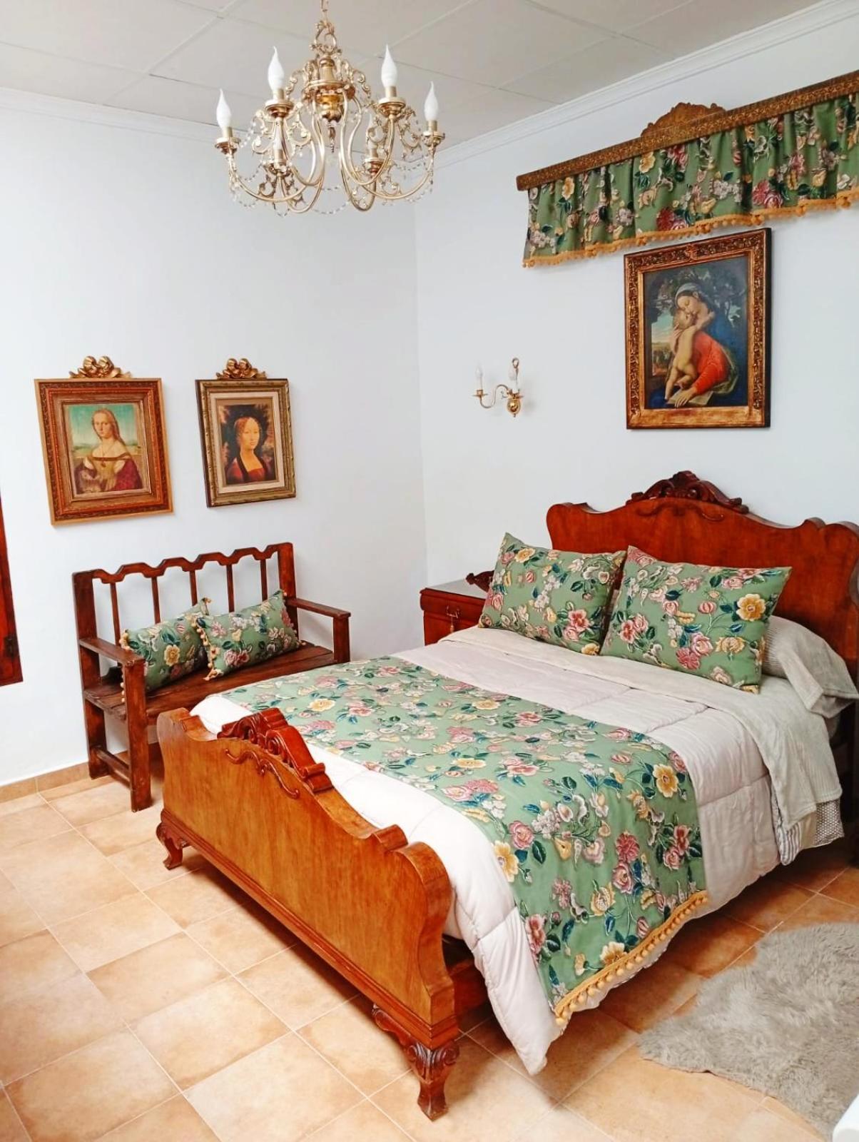 Casa Rural En San Carlos Del Valle- Dona Gumersinda Ngoại thất bức ảnh